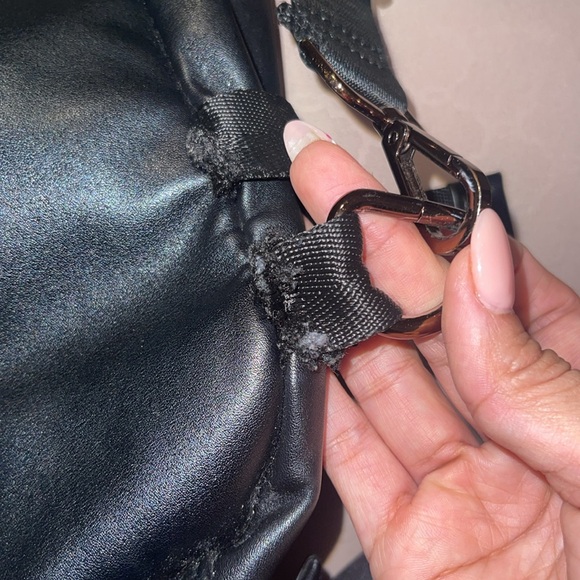 Zara one strap black bag - Picture 3 of 5